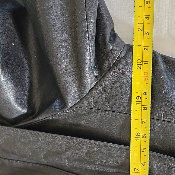 Leather Loft - Picture 10 of 13